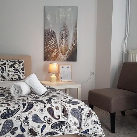 Palette Apartment Champagne - Athens Center, 6 Bd, 3 Bath Bagian luar foto
