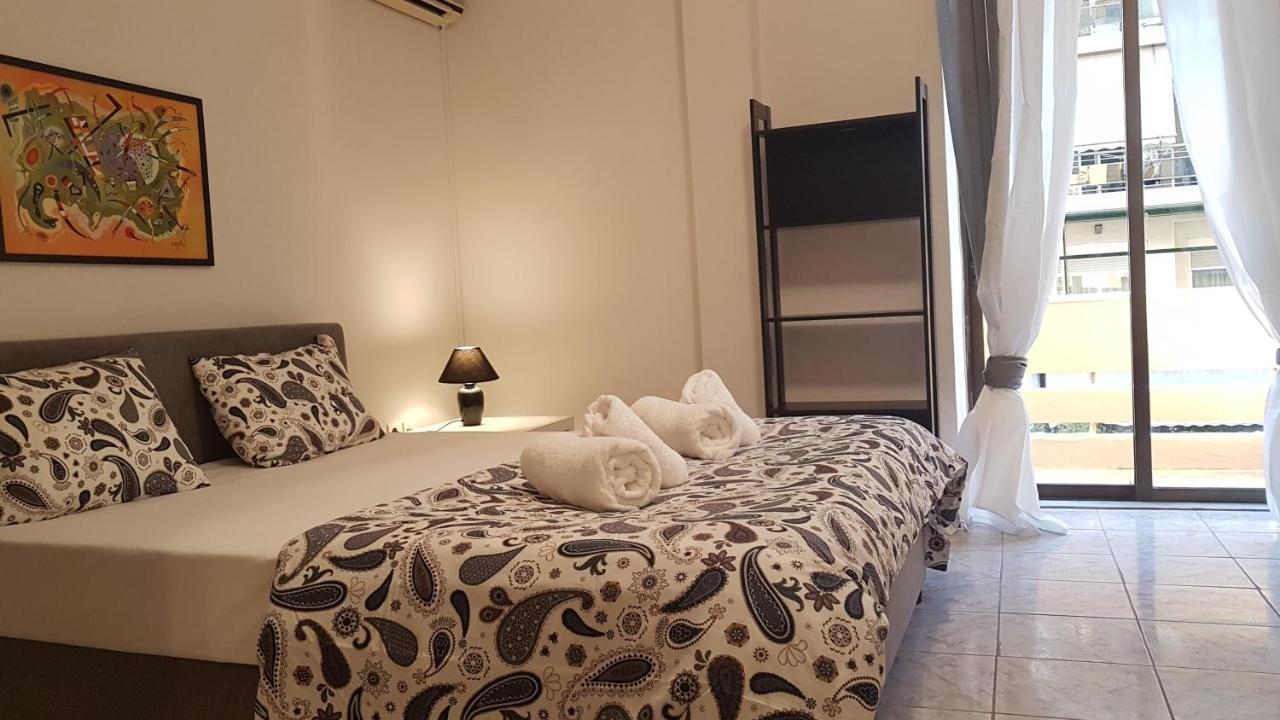 Palette Apartment Champagne - Athens Center, 6 Bd, 3 Bath Bagian luar foto