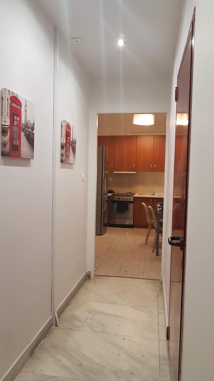 Palette Apartment Champagne - Athens Center, 6 Bd, 3 Bath Bagian luar foto