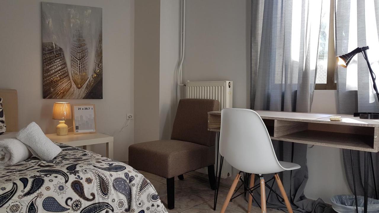 Palette Apartment Champagne - Athens Center, 6 Bd, 3 Bath Bagian luar foto