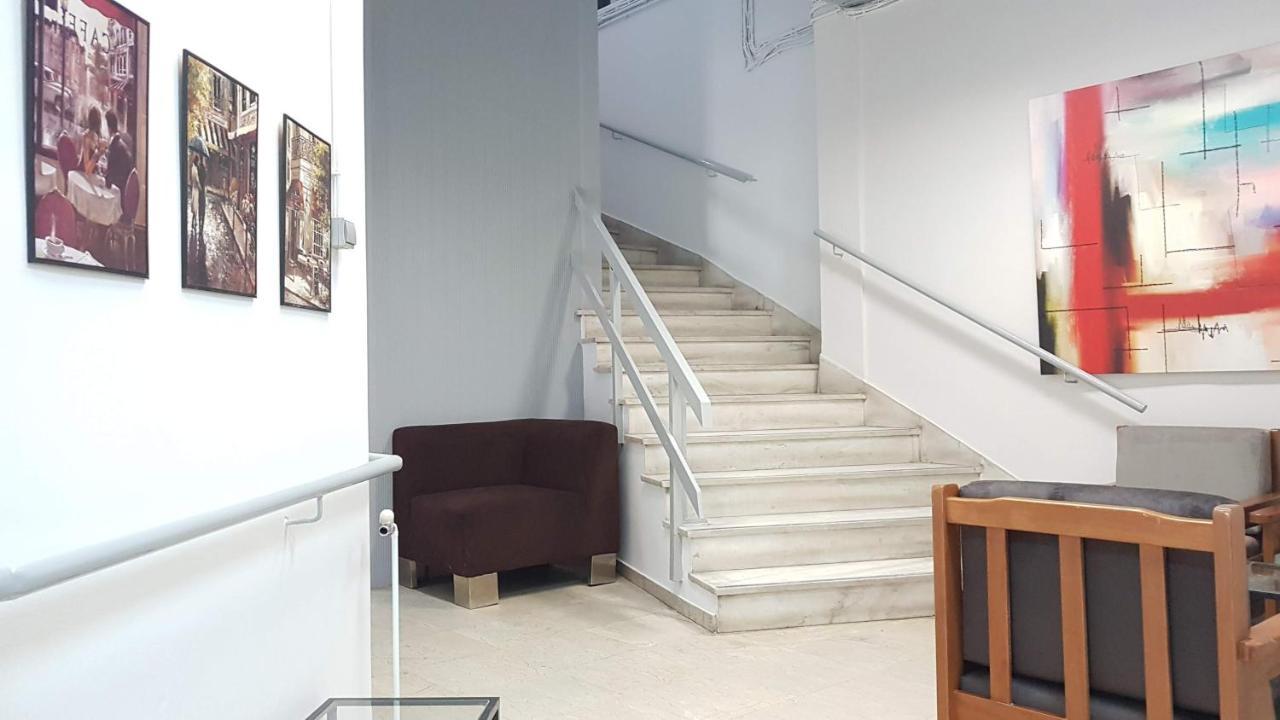 Palette Apartment Champagne - Athens Center, 6 Bd, 3 Bath Bagian luar foto