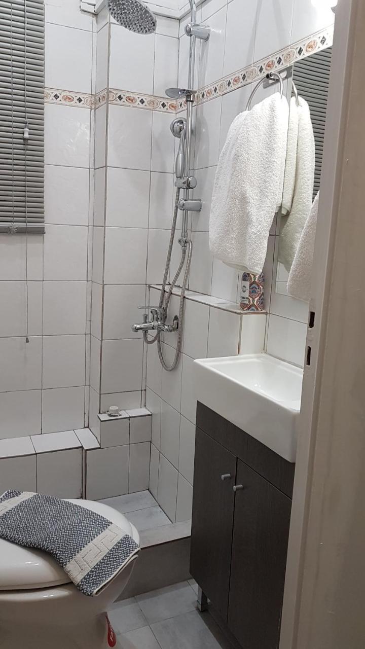 Palette Apartment Champagne - Athens Center, 6 Bd, 3 Bath Bagian luar foto