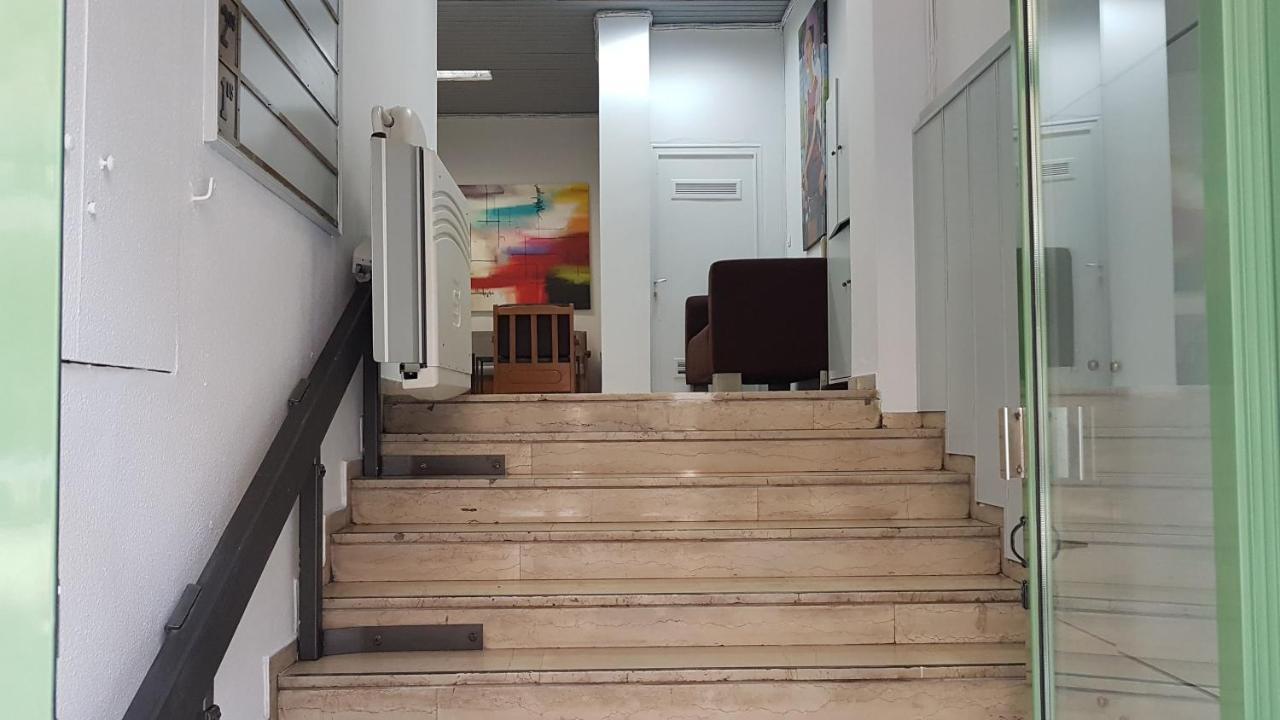 Palette Apartment Champagne - Athens Center, 6 Bd, 3 Bath Bagian luar foto